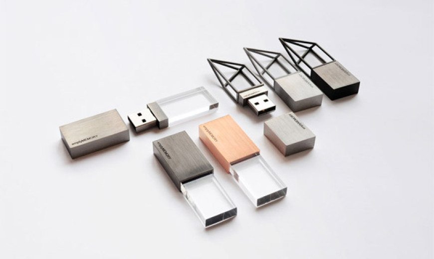 Empty Memory Jewellery by Logical Art is Creative and Cool