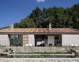 Sober Finca en Extremadura is a Sustainable Family Home