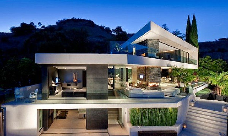 Minimalist Openhouse Design in Hollywood Hills, California