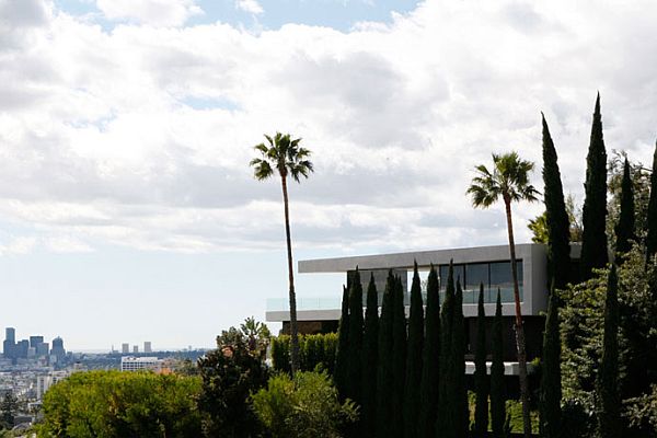 OpenHouse in Hollywood Hills, California 12