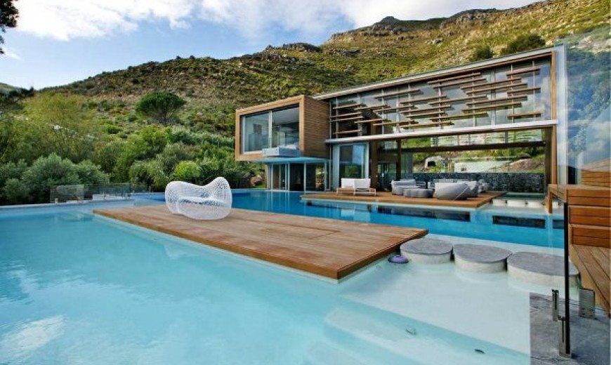 Spa House in Cape Town is a Cool Contemporary Residence