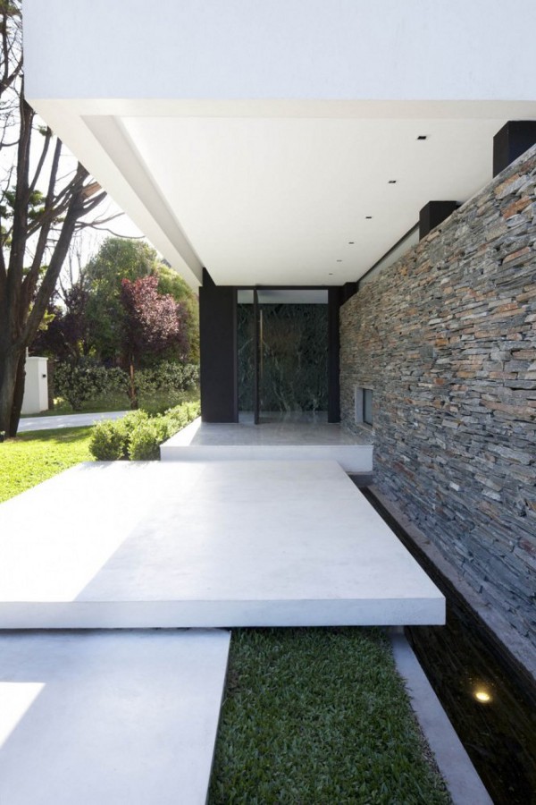 Carrara House 9