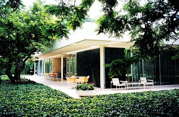 Eero-Saarinen-Miller-Residence-4