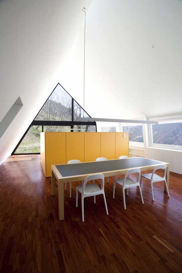 House-in-The-Pyrenees-9