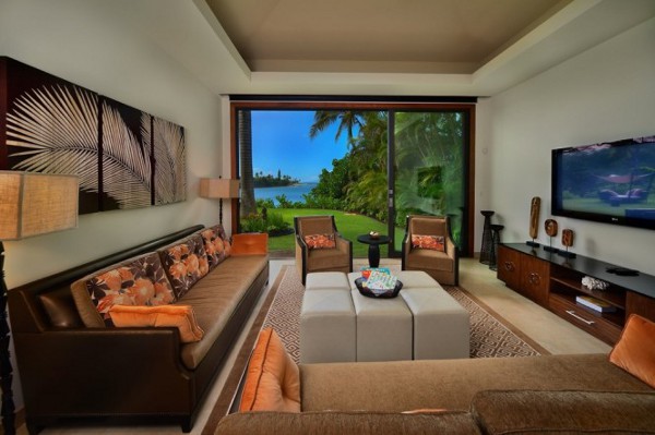 Jewel of Kahana Beach House 9