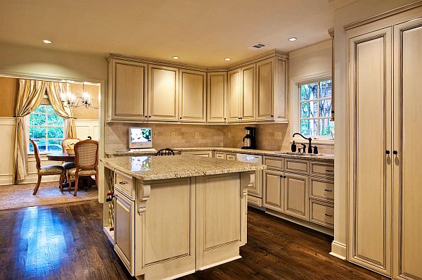 Luxury-kitchen-design-countertop-remodel