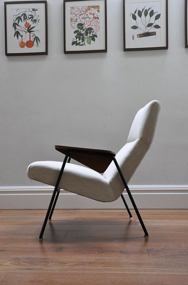 Re-upholstered Arno Votteler 350 chair by Walter Knoll 2