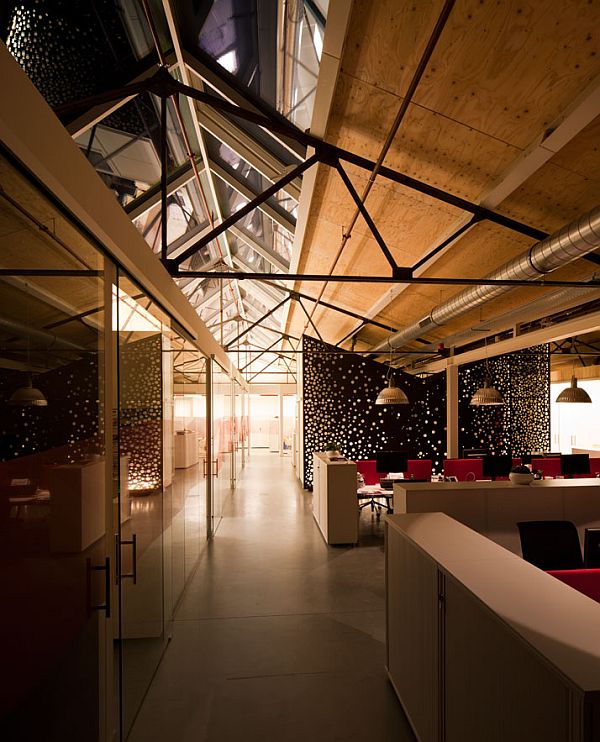 Red-Bull-Amsterdam-Offices-24