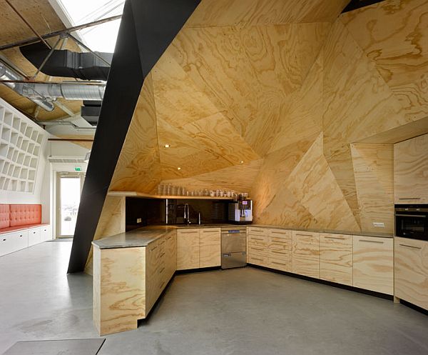 Red-Bull-Amsterdam-Offices-9