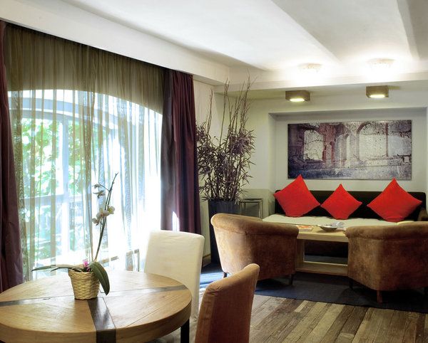 Rome Luxury Suites 14