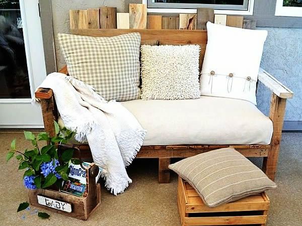 Small pallet couch sofa