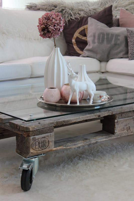 glass-pallet-coffee-table