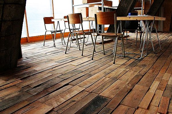recycled pallet floors