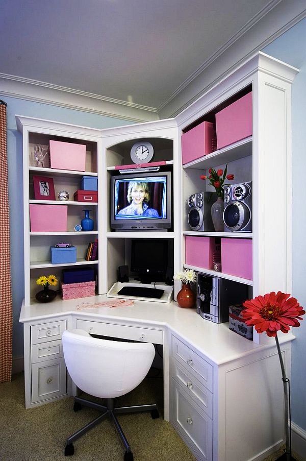 girl bedroom with study table