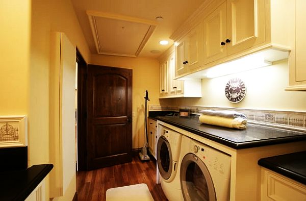 tuscan villa laundry room