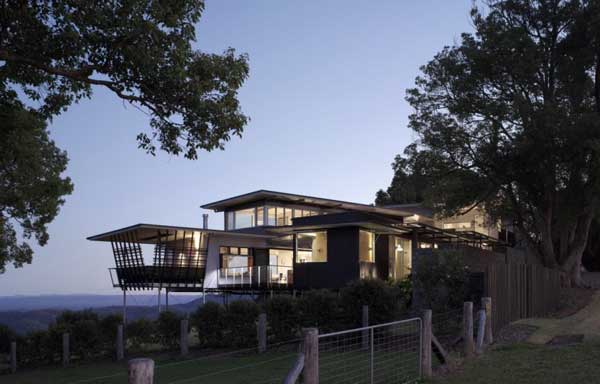 Complex Maleny House 1