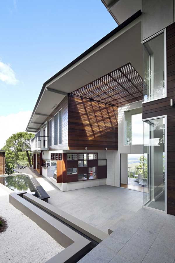 Complex Maleny House 13