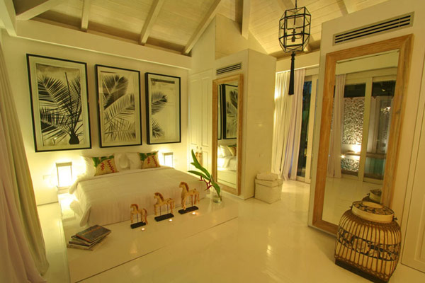 Contemporary Thailand Villa lavish bedroom