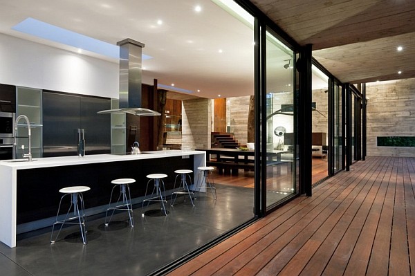 Corallo House by Paz Arquitectura - ultra modern kitchen
