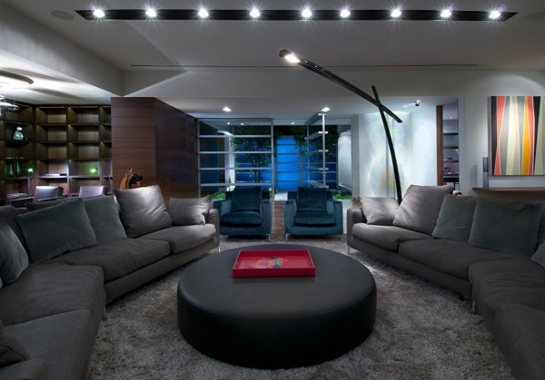 Hopen Place House luxury living area