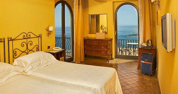 Hotel Villa Ducale Taormina room view