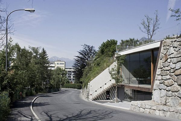 Innsbruck Atelier - Office Under the Garden 1