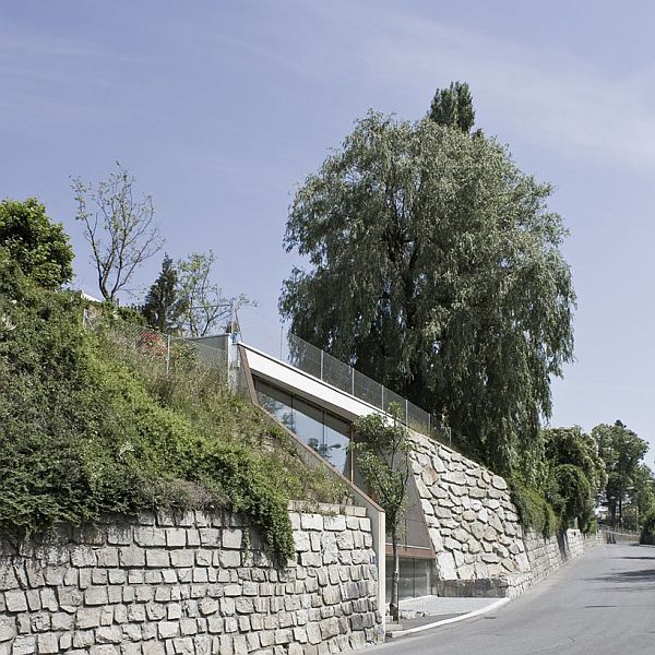 Innsbruck-Atelier-Office-Under-the-Garden-3