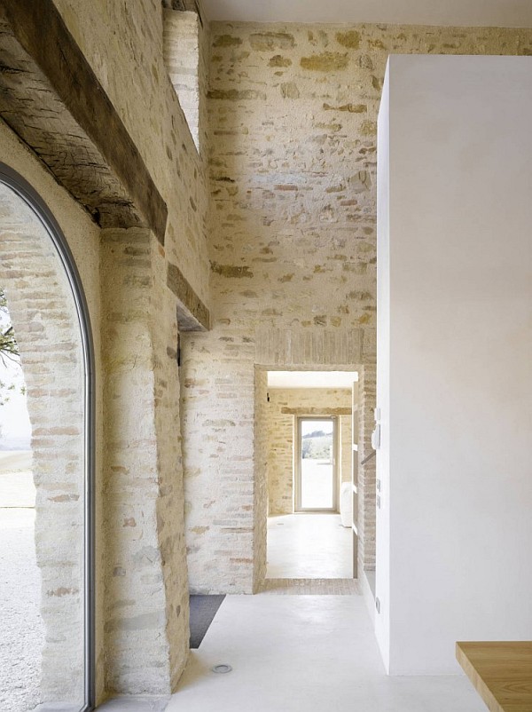 Italian-House-Renovation-stone-concrete-hallway