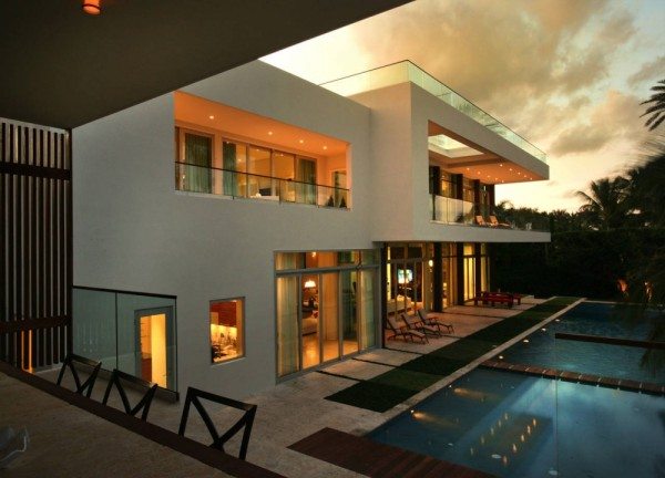 La-Gorce-Residence-in-Miami-3-600x432