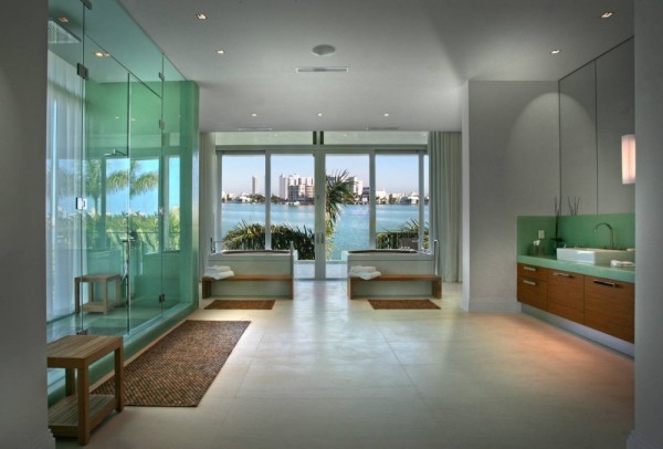 La-Gorce-Residence-in-Miami-luxury-bathroom-decorations-furniture-600x406