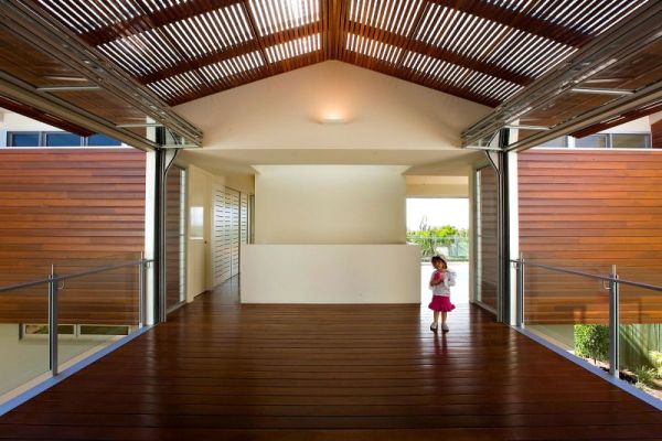 Marcus-Beach-House-glass-pavillion