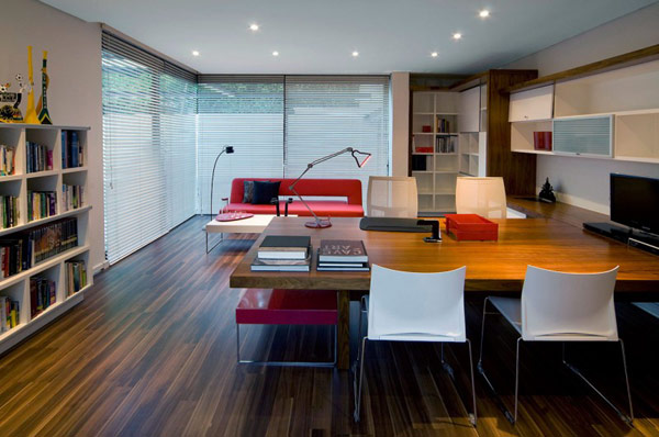 Moss-Oaklands-Residence-ultra-modern-home-office-desk