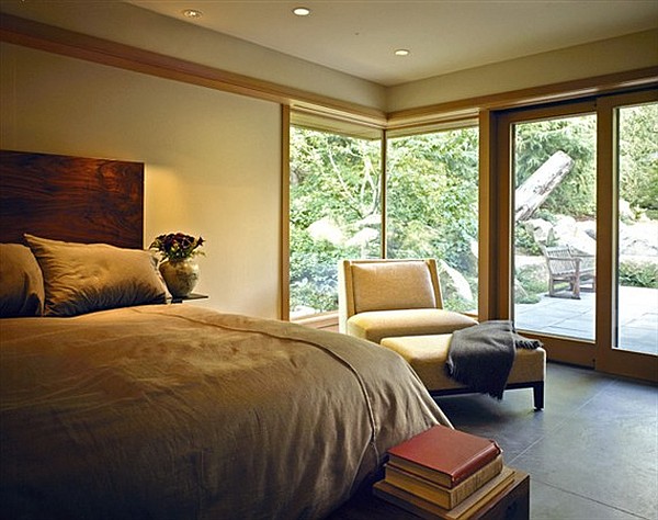 Northwest-Family-Retreat-large-bedroom-design