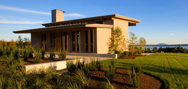 Semiahmoo-Horizon-Houses-green-scenery