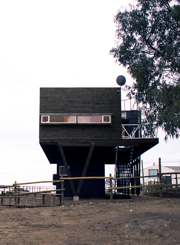 Tacna Hill Beach House, Chile