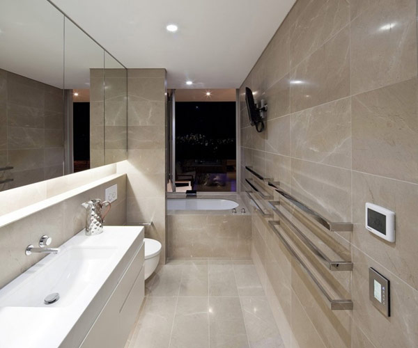 Twin-Modern-Homes-sleek-stylish-bathroom