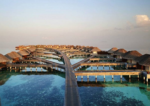 W-Retreat-and-Spa-in-Maldives-1