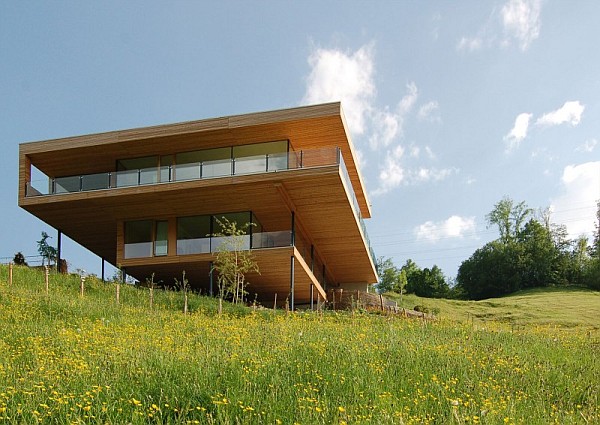 Wohnhaus Am Walensee Wooden House with glass