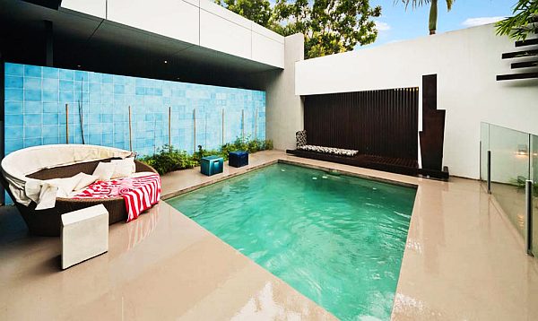 beach-house-with-private-pool-patio