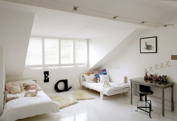 white attic bedroom idea