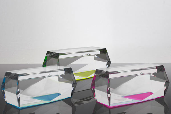 Alexandra von Furstenberg’s Plexiglass Furniture (8)