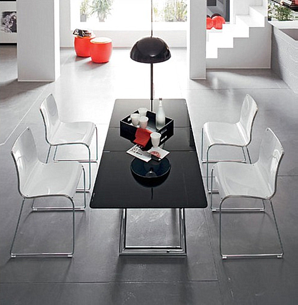 Decorating With Chrome Furniture, Modern Chrome Dining Room Chairs