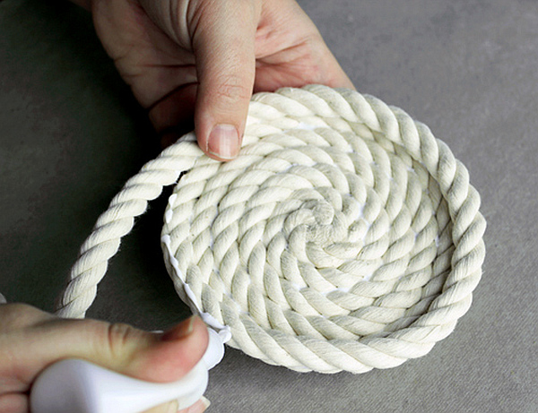 DIY Coiled Rope Basket 6