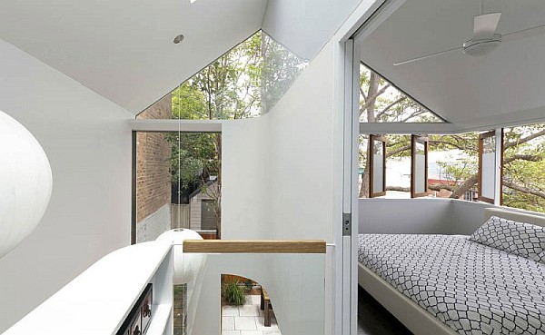 Elliott-Ripper-House-12-upper-level-view-to-bedroom-and-living-room