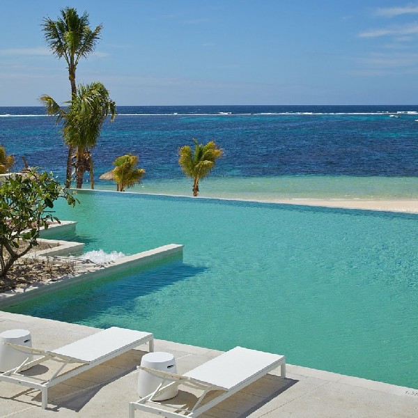 Long-Beach-Hotel-Mauritius-resort-2
