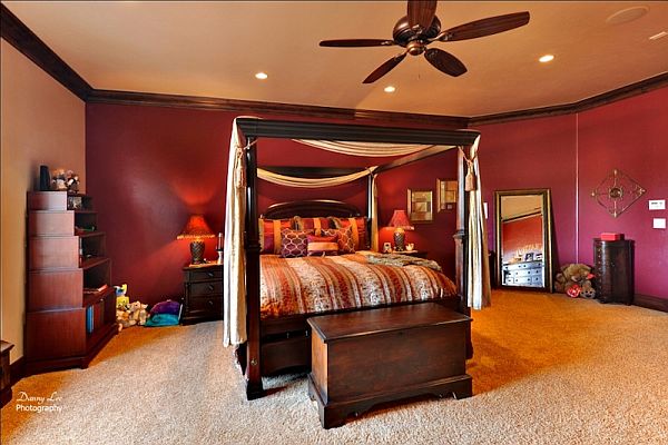 Luxury-Home-Washington-Tuscan-Villa-12-sober-kids-bedroom-design