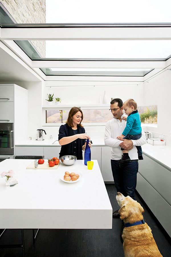 Luxury-Renovated-Farmhouse-white-minimalist-kitchen-design