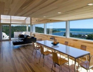 Sliding House in Canada Charms With Wooden Interiors