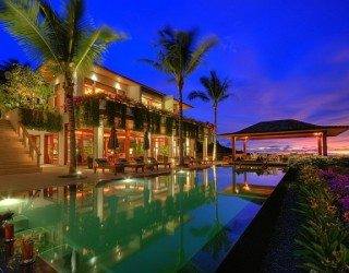 Five-Bedroom Luxury Seaside Villa in Phuket, Is Enchanting
