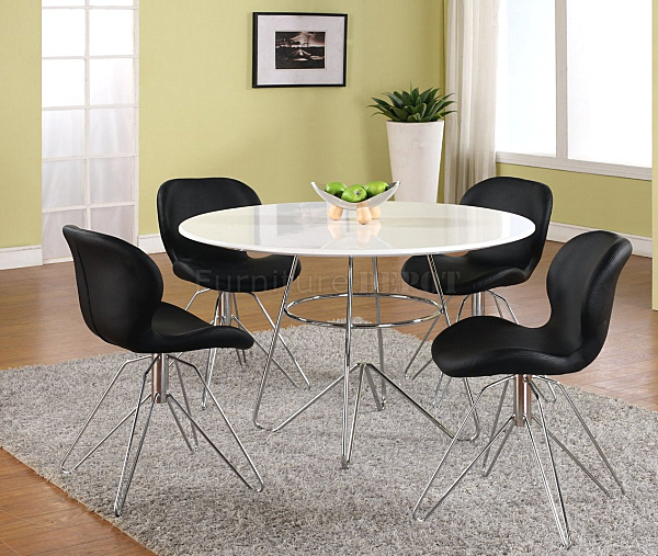 White Top & Chrome Base Modern Dining Table.png